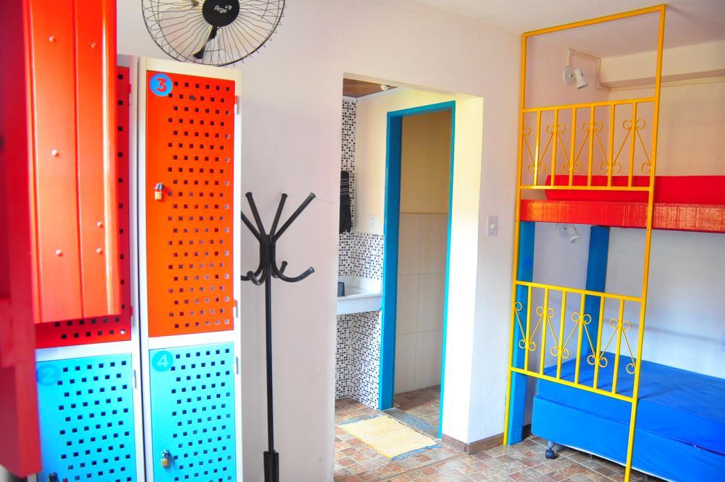Viela Hostel Ленсойс Екстер'єр фото